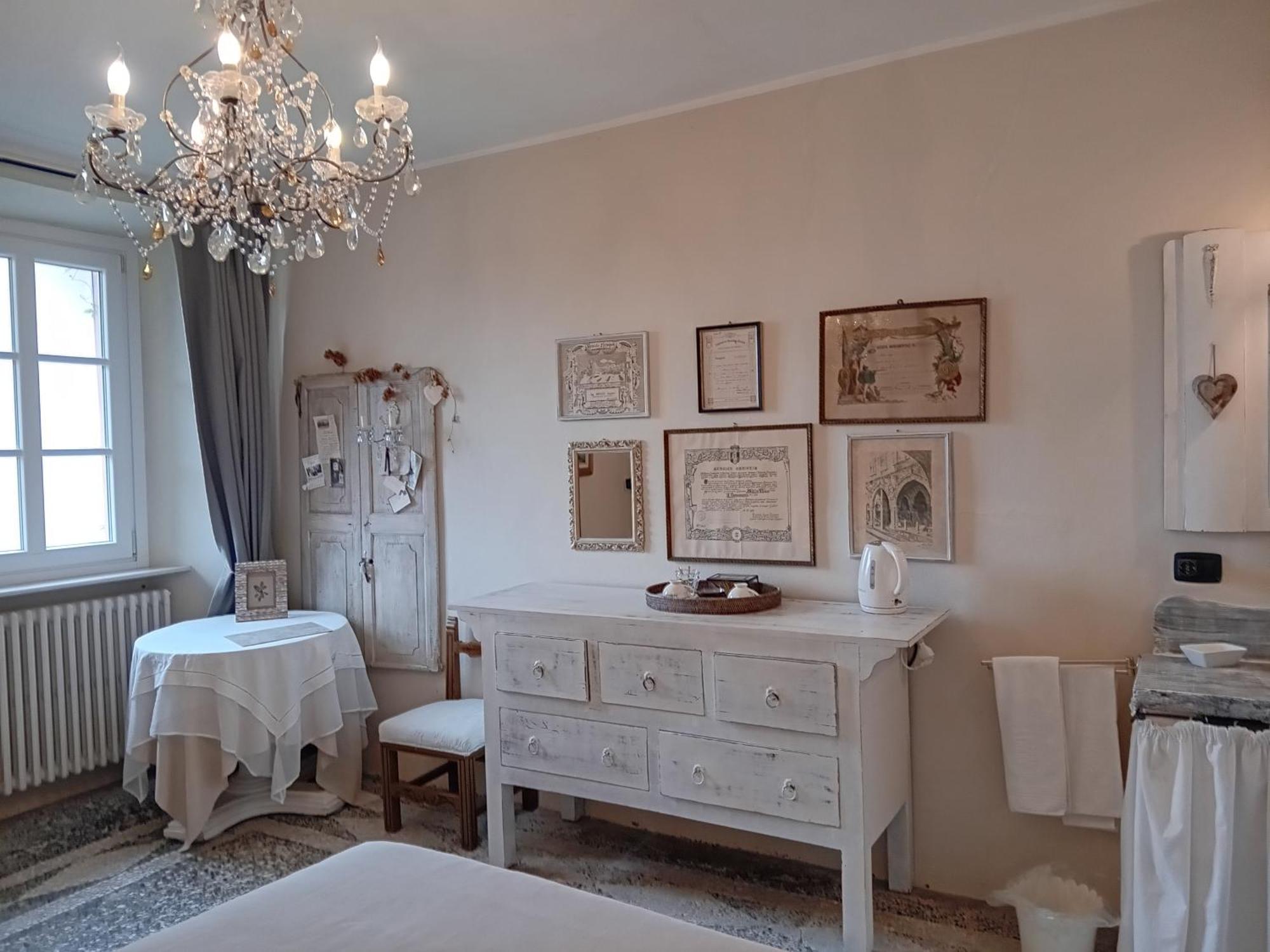 Bed And Breakfast Papillon Perledo Exterior photo